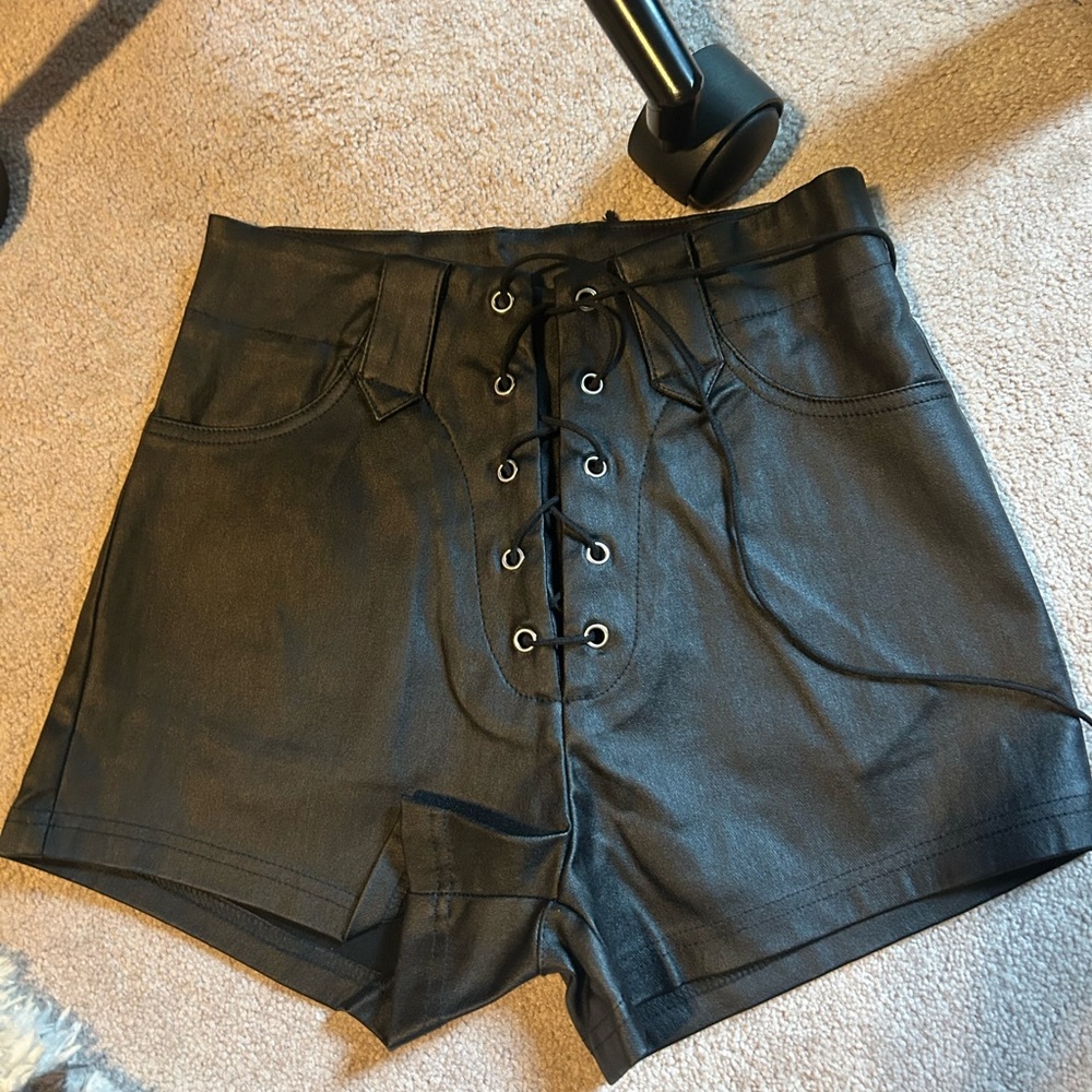 Black Lace-Up Women Shorts